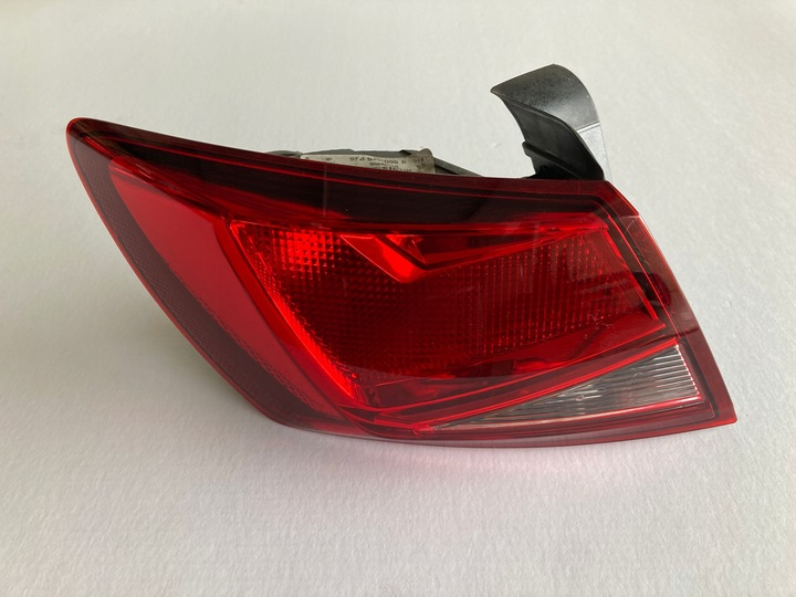 VALEO 045108-STOP LAMBASI SOL DIS LEDSİZ MAKYAJSIZ KASA SEAT LEON MK3 > 5F0945095C((-_1089
